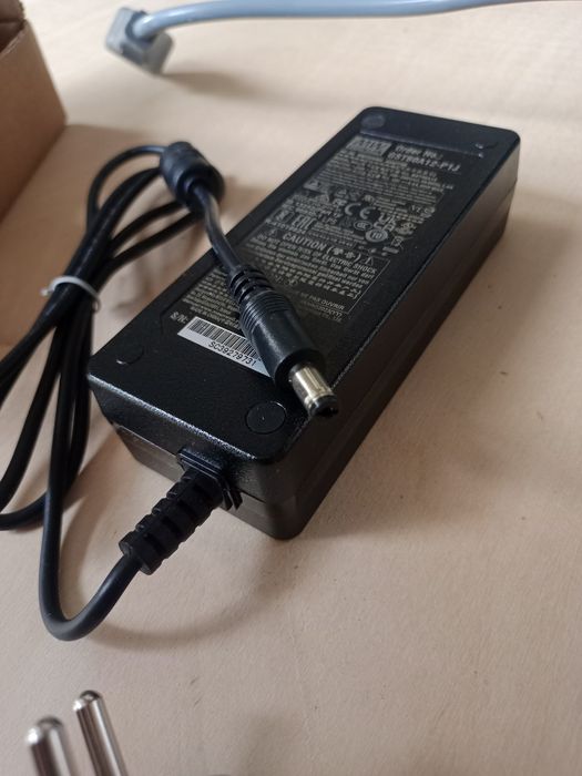 Продам блоки питания и сетевые шнуры