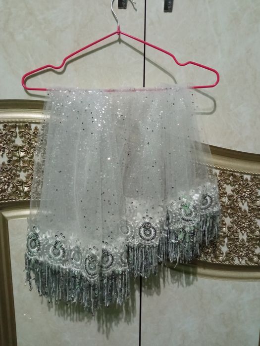 5 xil rangdagi sharflar. Diametri 1 metrdan.(Manzil:Buxoro viloyati )