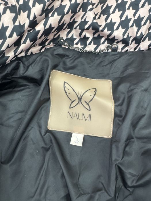 Продам куртку в ноаом состоянии