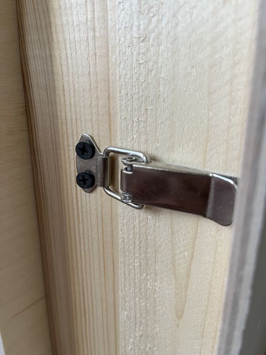 Жер стол. Жер үстел