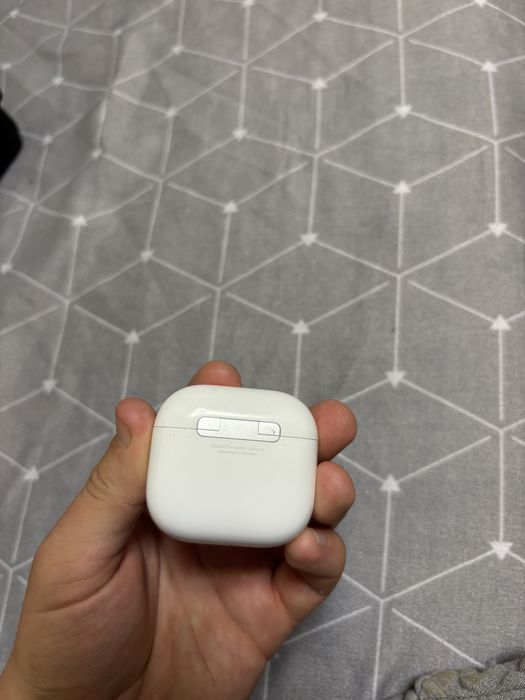Airpods 4 ANC.