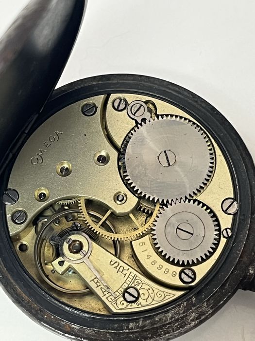 OMEGA Gunmetal джобен часовник с отворен лицев швейцарски 1900 г