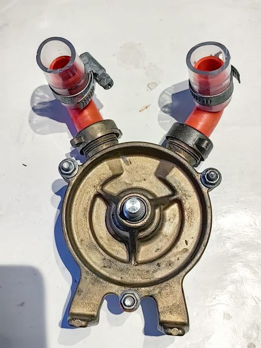 Pompa tras vin Rover 20