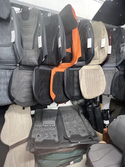 Чехлы в салон автомобиля