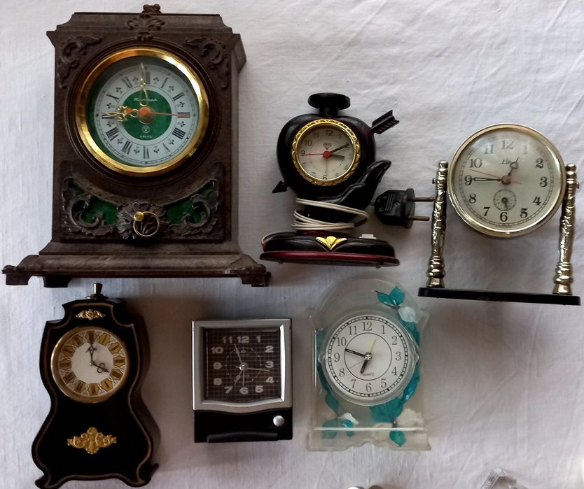 Продам часы на запчасти