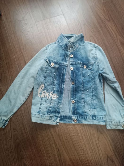 Продаются вещи на девочку 10-12 лет