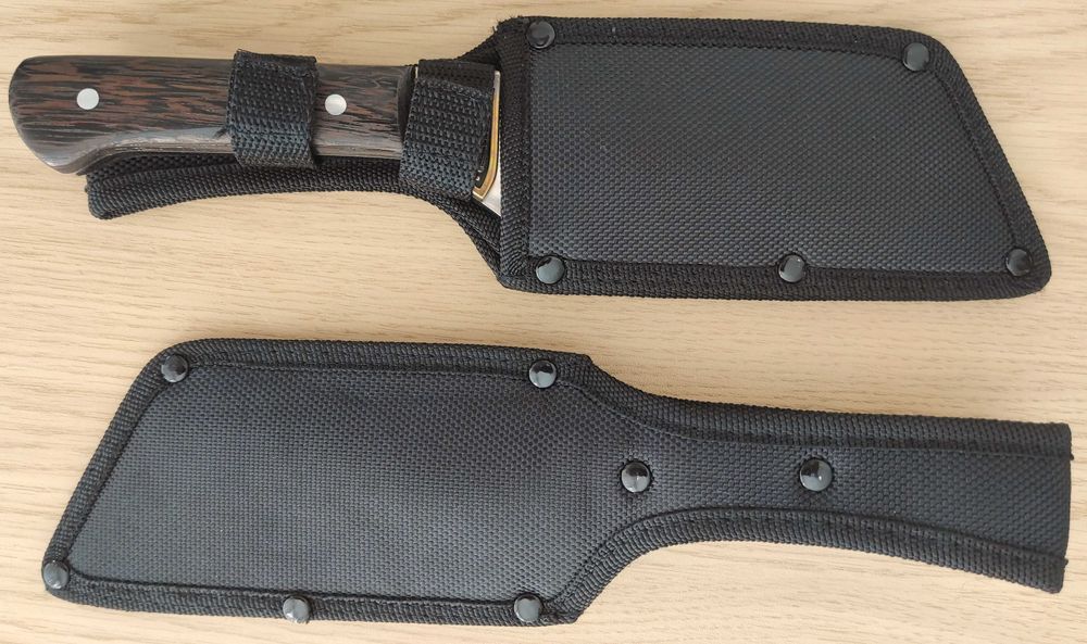 Кухненски нож / сатър /