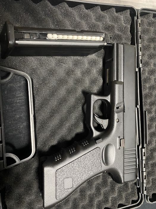 Airsoft glock  17/19