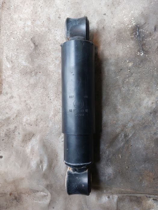 Амортизатор BPW прицепа.