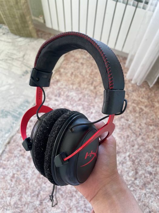 Продам наушники hyperx cloud 2