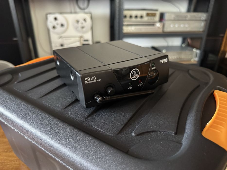 Vand receiver AKG