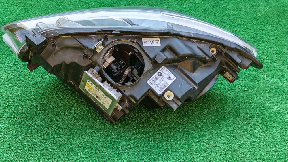 Фар за BMW 1 F20 Xenon LED / БМВ 1 Ф20 Ксенон ЛЕД