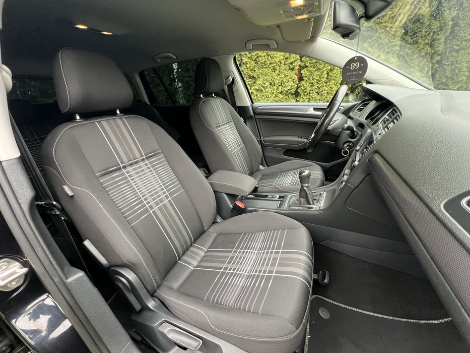 Golf 7 Lounge 2015 1.6 D*4x4*Euro 6*Dublu climatronic*Incalzire scaune*