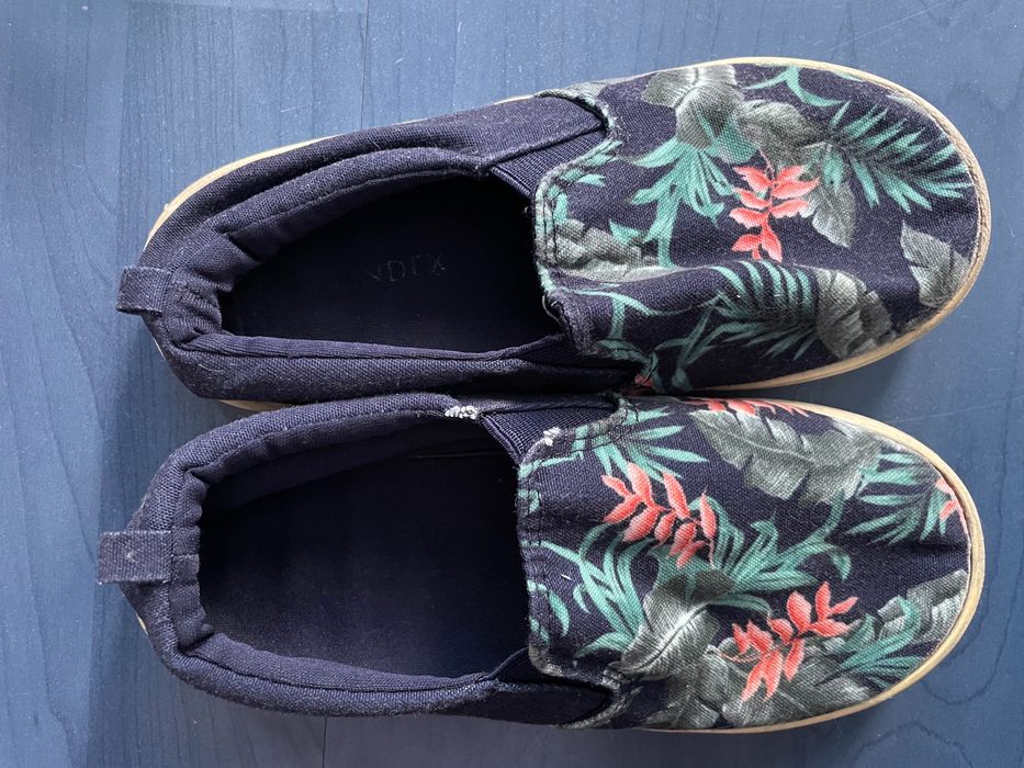 Детски сандали Adidas N34, обувки,буйки Zara N22,24, Clarks N20