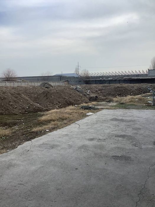 База с общей площадью 1.26 гектара.