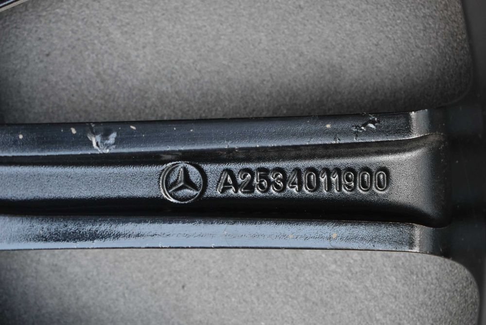 20 Джанти Mercedes AMG