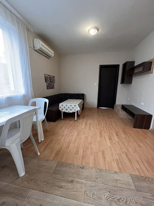 Дава се под наем Двустаен апартамент в София, Горна баня - 60 кв.м за 459 € - Снимка #1