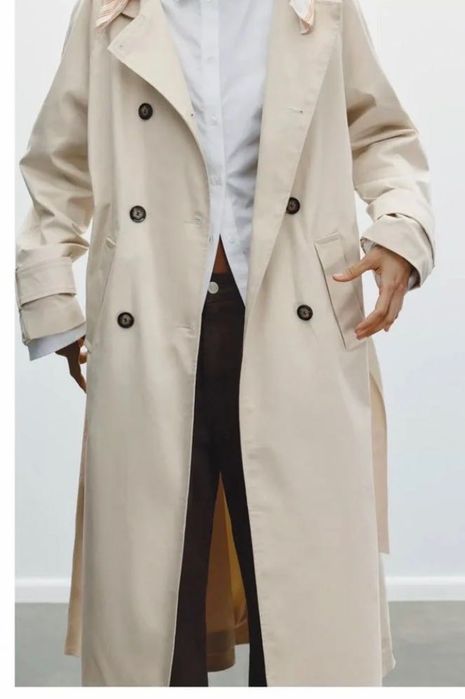 Плащ Zara с платком  новый