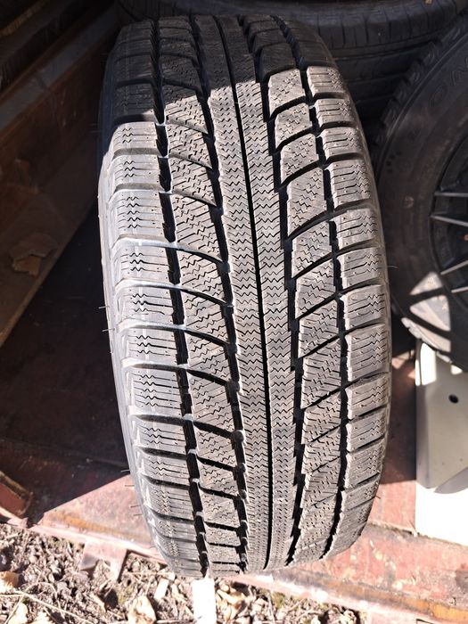 Продам резину с дисками R 15