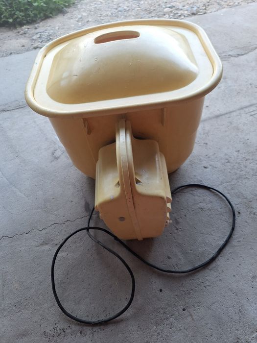 Продам стиральную машинку