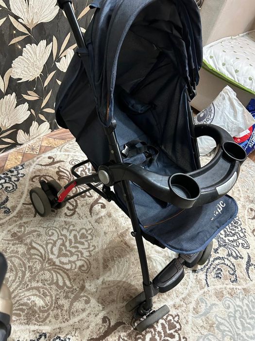 Продам детскую коляску