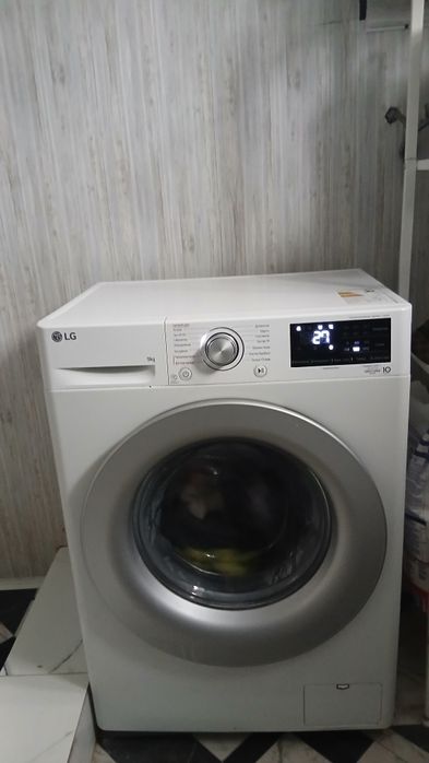 Стиралтный машина автомат