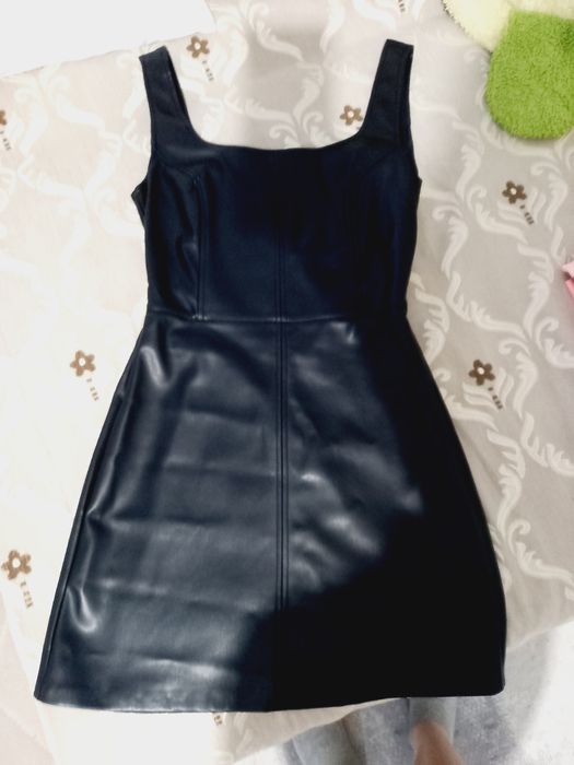 Сарафан кожаный 42 размер