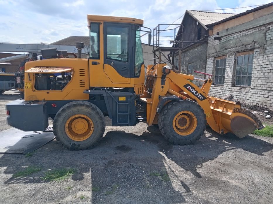 Услуги экскаватора, погрузчика,ГИДРОМОЛОТ, бур