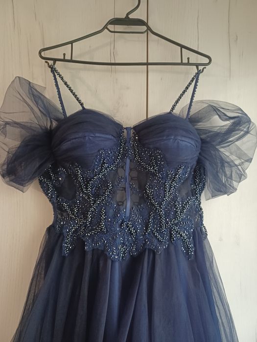 Абитуриентска  рокля тъмносиня