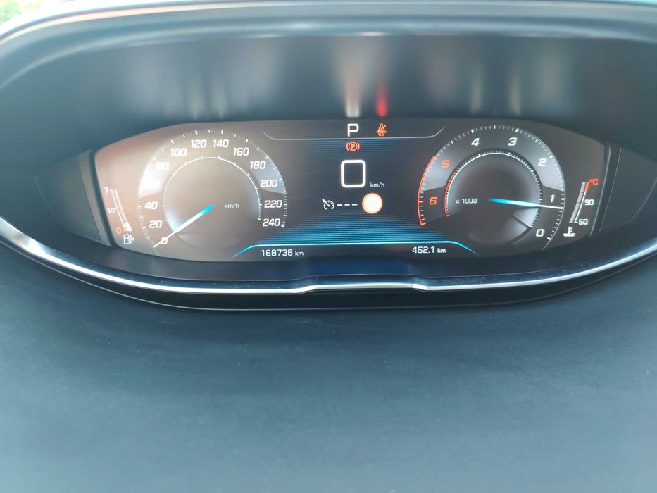 Peugeot 5008 2019 automata dotata cu 7 locuri/ distribuție schimbata in august 2026