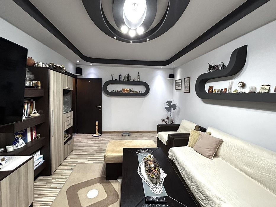 Продава се Четиристаен апартамент в София, Овча купел 1 - 110 кв.м за 2273 €/кв.м - Снимка #7