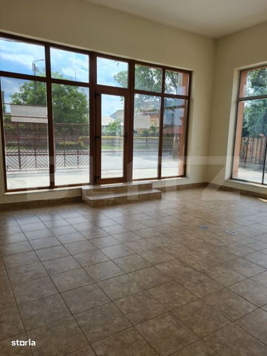 Spatiu comercial, show-room + depozit, zona Plevnei