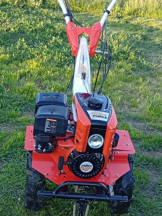 Vind motocultor de 9 ,5 cai