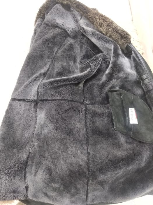 Продам мужскую дубленку