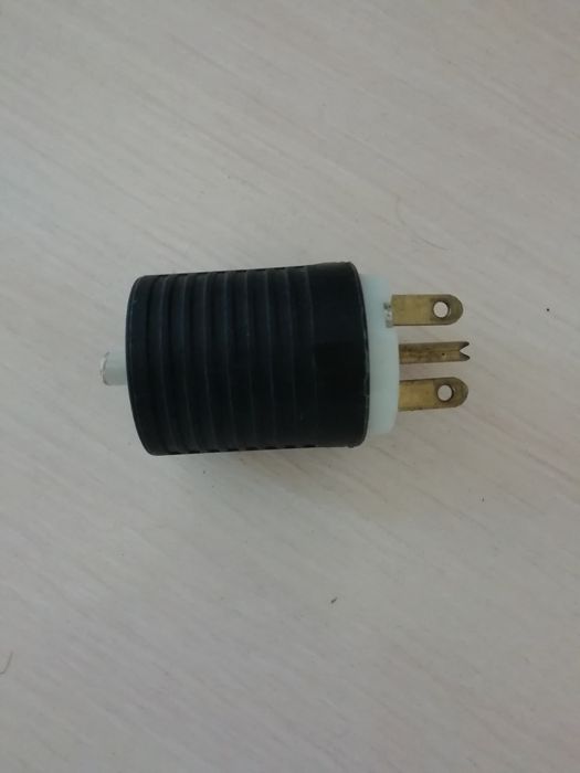 Софиты белые Teksam три штуки