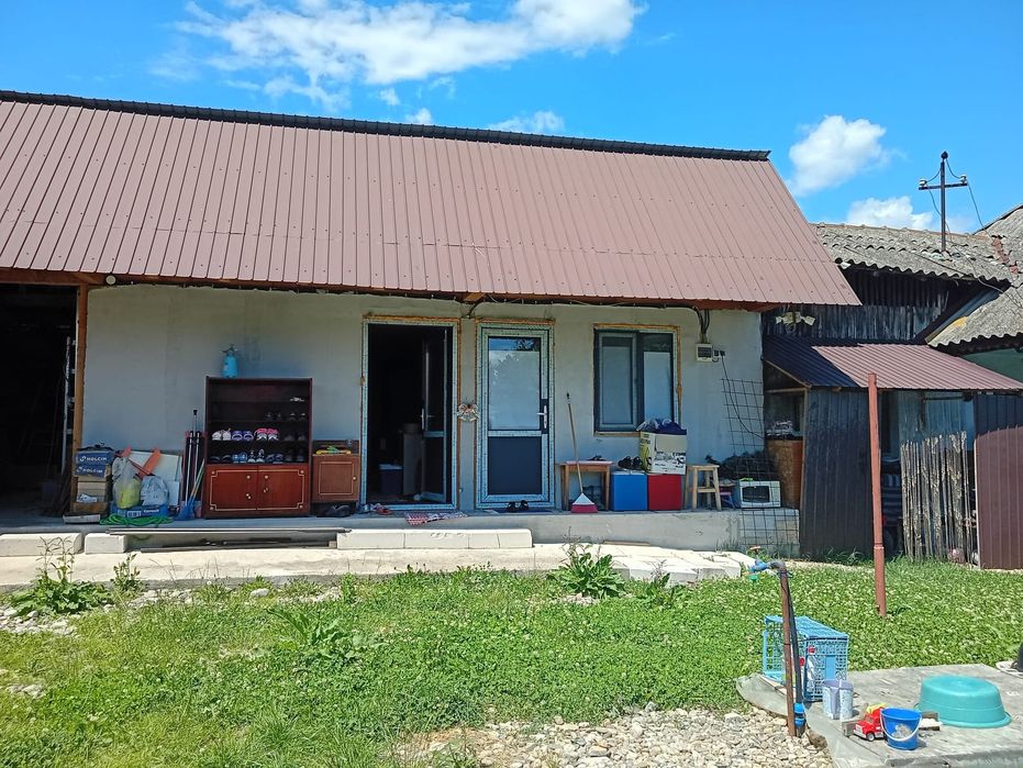 Casă BCA parter (2022) + casă bătrânească, teren 440 mp, Bălilești - Băjești,toate utilitățile