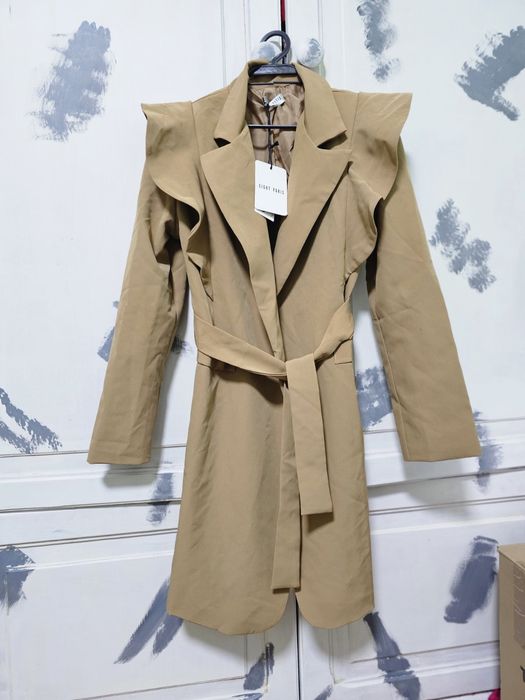 Дамско палто/тренч ново размер S