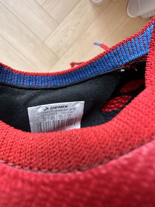 Футбольные бутсы Demix