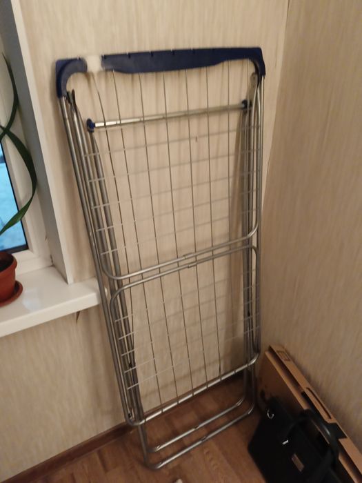 Продам сушилку для белья