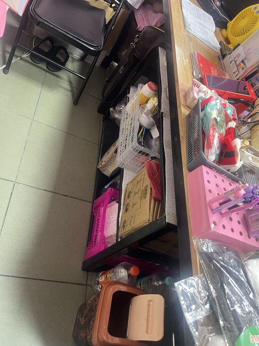 Продам стол ресепшн