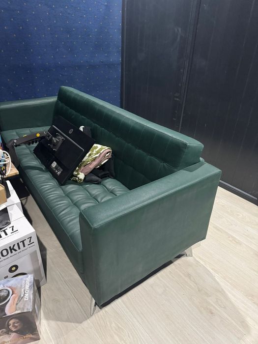 Продам удобный диван