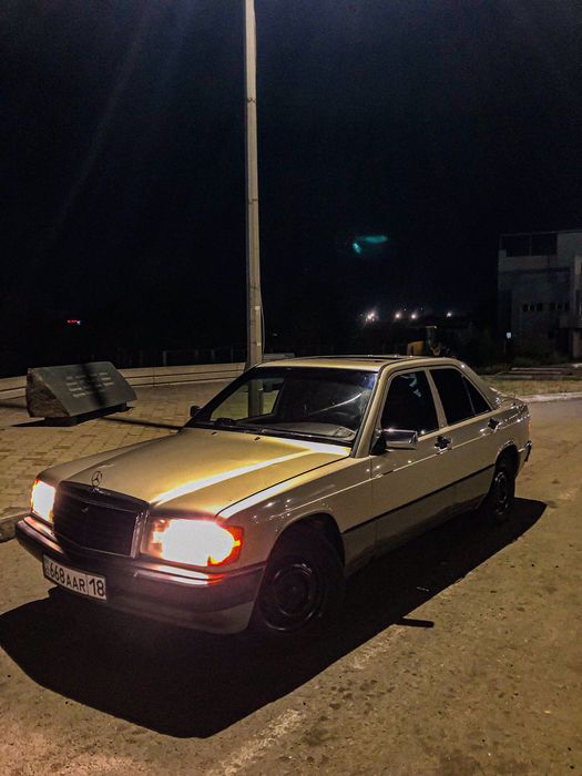 Продам обмен мерс 190