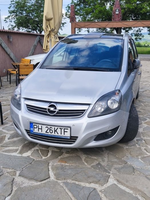 OPEL Zafira 2011