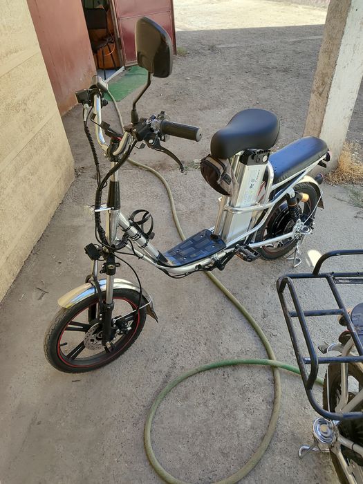 электровелосипед aimiko из россии 2 акб .60/21