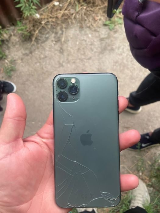 Продам Iphone 11 Pro Max 256gb