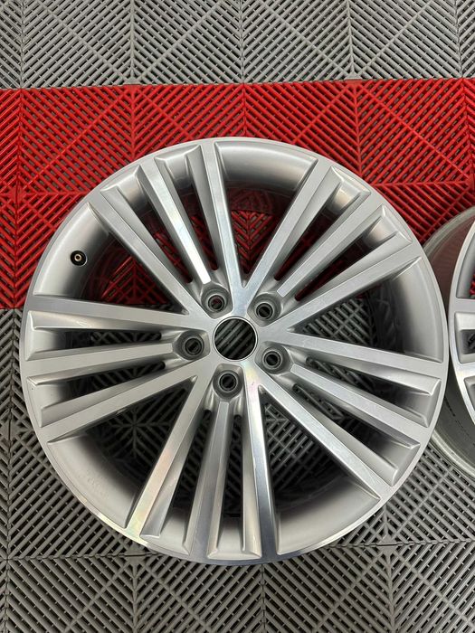 1x Janta Skoda Kodiaq R19 TVA19% roata rezerva