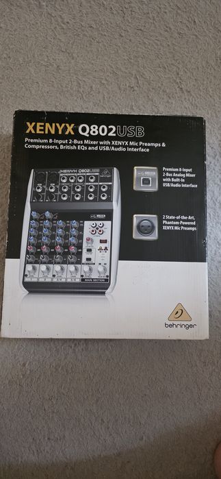 Behringer qenyx q802usb