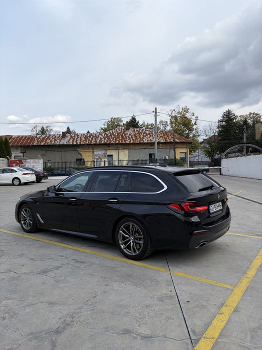 Bmw seria 5 G31 25d M 231 cp scaune comfort distronic camera lane assist pret fara tva