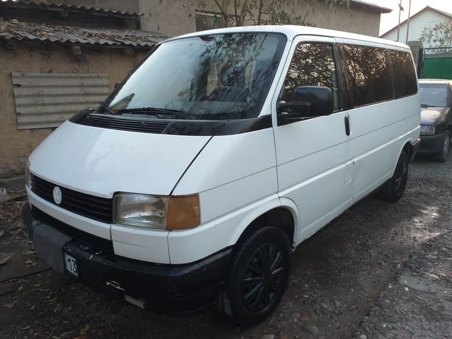 Volkswagen Caravelle T4 2.4 дизель 1991 год
