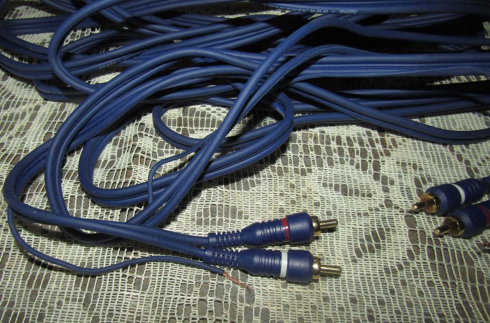 Аудио кабел RCA (чинч), 5м. с remote проводник